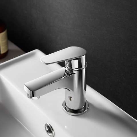 Armatur Modernes Design Küche Spühle Badezimmer Eureka
