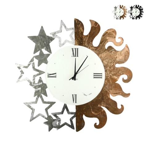 Handgefertigte runde Metallwanduhr Sonne und Sterne Ceart Aktion
