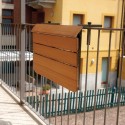 Klappbarer Balkon- und Terrassentisch, platzsparend, Holzeffekt Teak, Look Out Auswahl