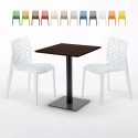 Quadratisch Tisch Holzeffekt und Schwarz Stahlfuß 60x60 cm mit 2 Bunten Stühlen Gruvyer Kiss Lagerbestand