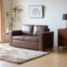 Sofa Wohnzimmer klassisch 2-Sitzer aus braunem Kunstleder Momo Eigenschaften