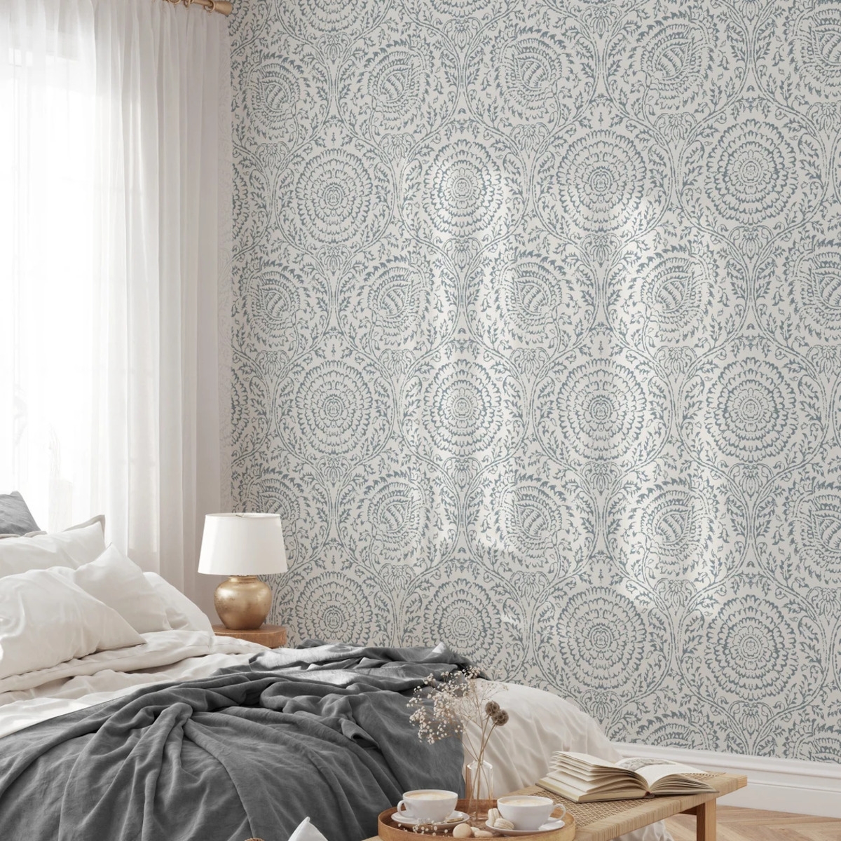 Schicke blau-weiße Damast-Tapete für Wohnzimmer und Schlafzimmer Aktion Schicke blau-weiße Damast-Tapete für Wohnzimmer und Schlafzimmer Aktion