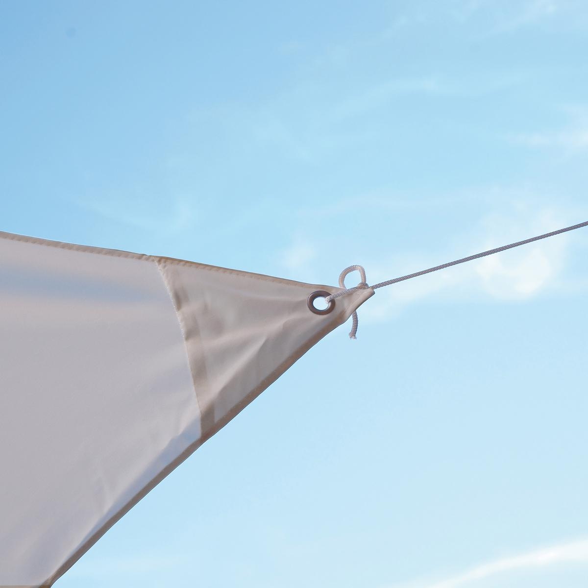 Dreieckiges Sonnensegel für den Außenbereich 3,6 x 3,6 x 3,6 m Solar Aktion Dreieckiges Sonnensegel für den Außenbereich 3,6 x 3,6 x 3,6 m Solar Aktion