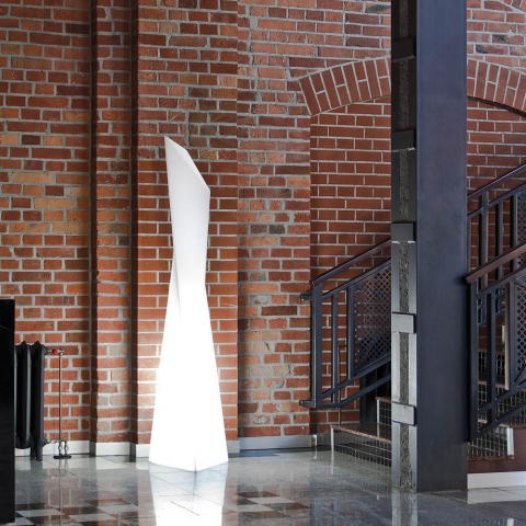 Zeitgenössische moderne Design Stehlampe Säule Slide Manhattan